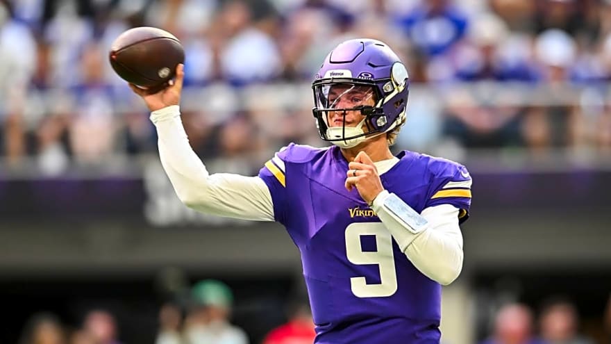 J.J. McCarthy gets only a quarter in second preseason game: How'd he look?