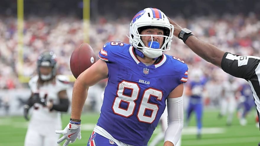 Bills vs. Lions Start 'Em Sit 'Em: Play Jameson Williams on TNF?