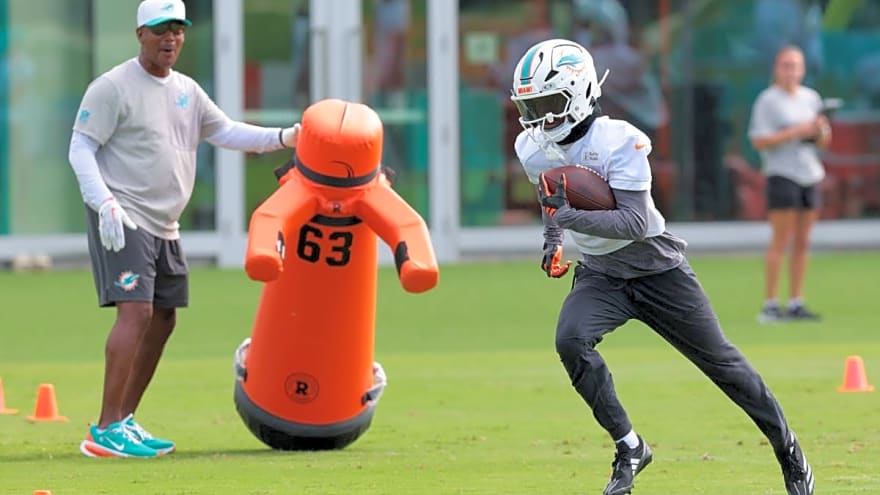 3 Things to Watch For During Dolphins Joint Practice Against Giants on Thursday