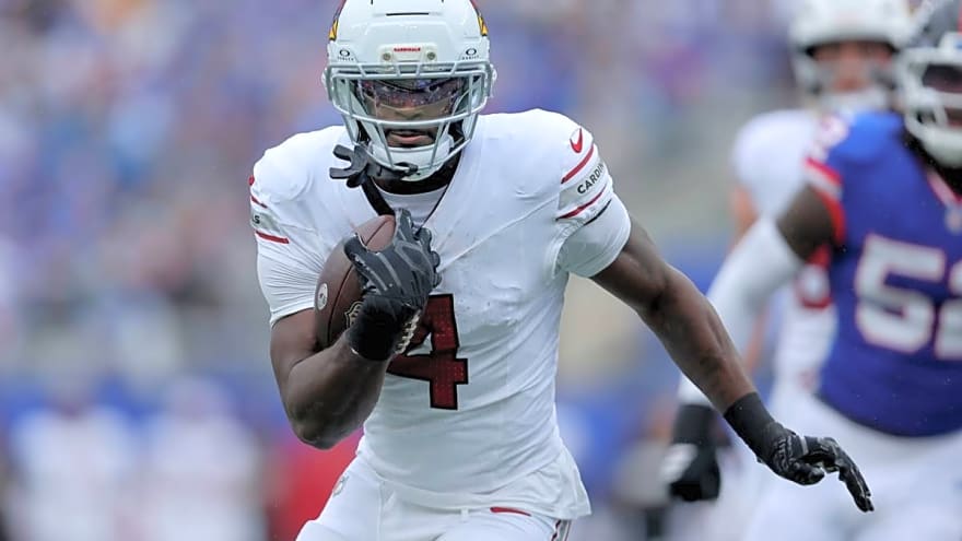Jeremiyah Love Owns a 70.1 PFF Grade, but the Cardinals Gave Tyler Allgeier More Snaps