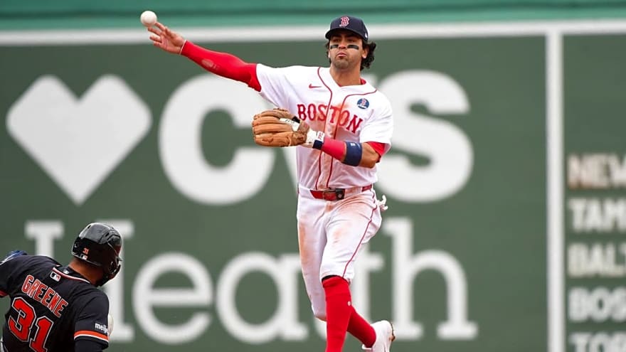 Red Sox Considering Playing Marcelo Mayer at Different Position