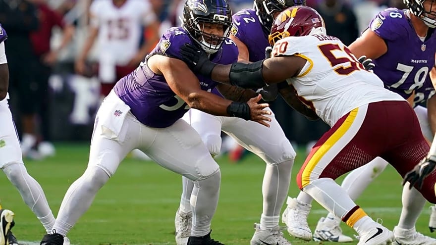 Ravens Are Giving Jovaughn Gwyn A Shot At Center