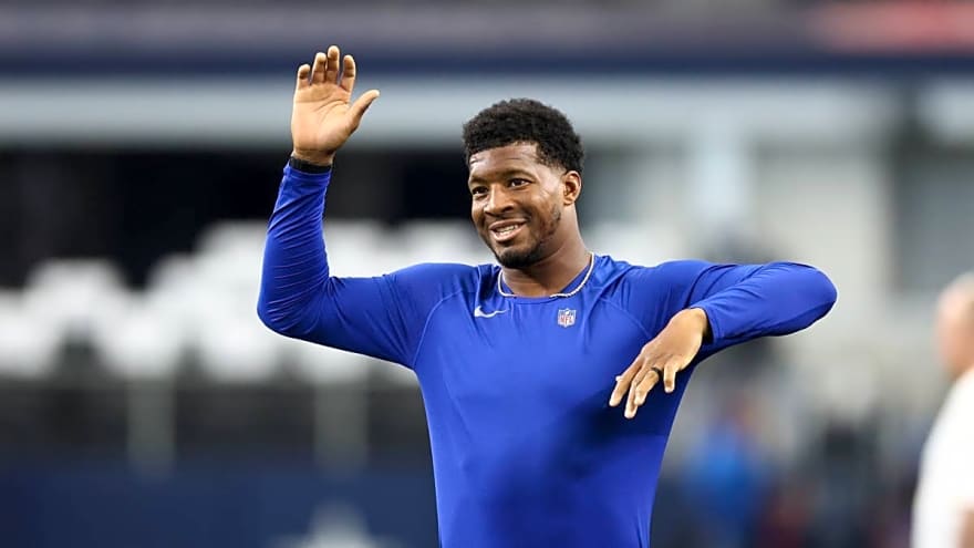 Jameis Winston, Cam Skattebo Steal Show Before Giants-Dolphins Game