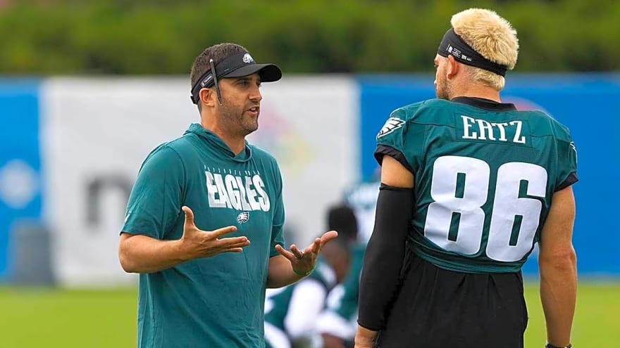 Eagles’ Howie Roseman breaks silence on Zach Ertz return rumors