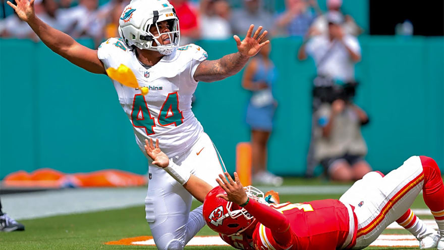 Former NFL QB exposes ref throwing controversial Patrick Mahomes flag before ‘penalty’ happened