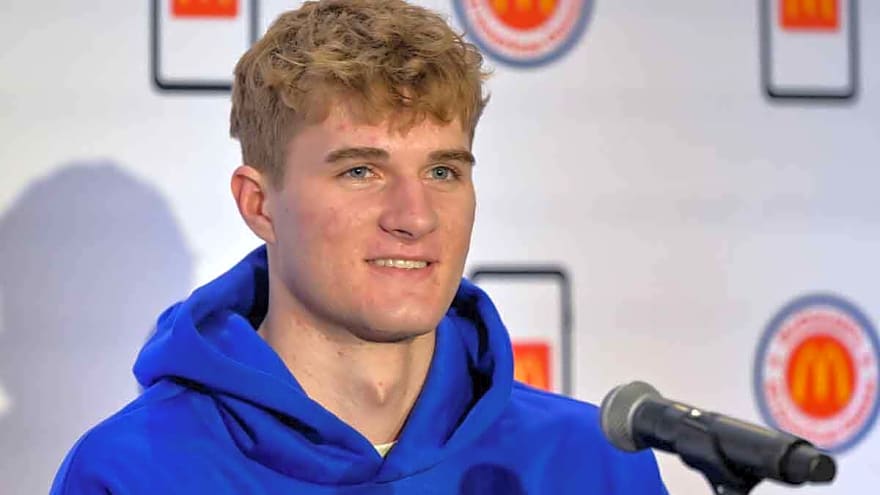 Liam McNeeley shines in Hornets’ first Summer League game