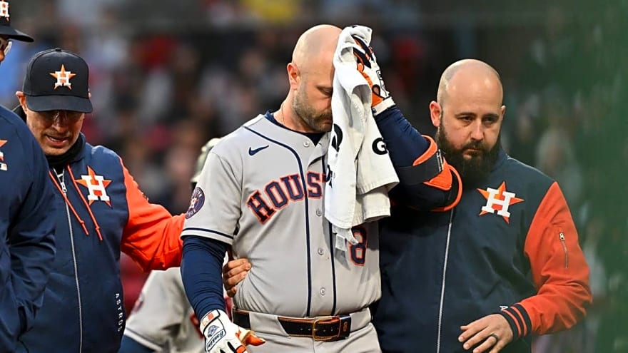 Astros’ Christian Walker Announces Update After Leaving Red Sox Game