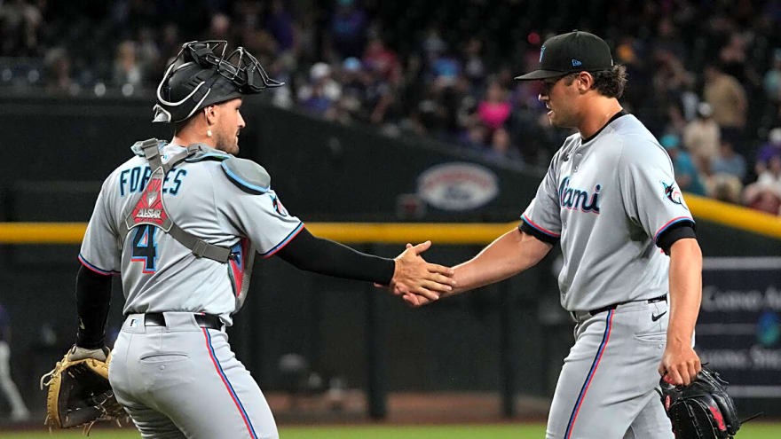Marlins go streaking with 5th-straight win