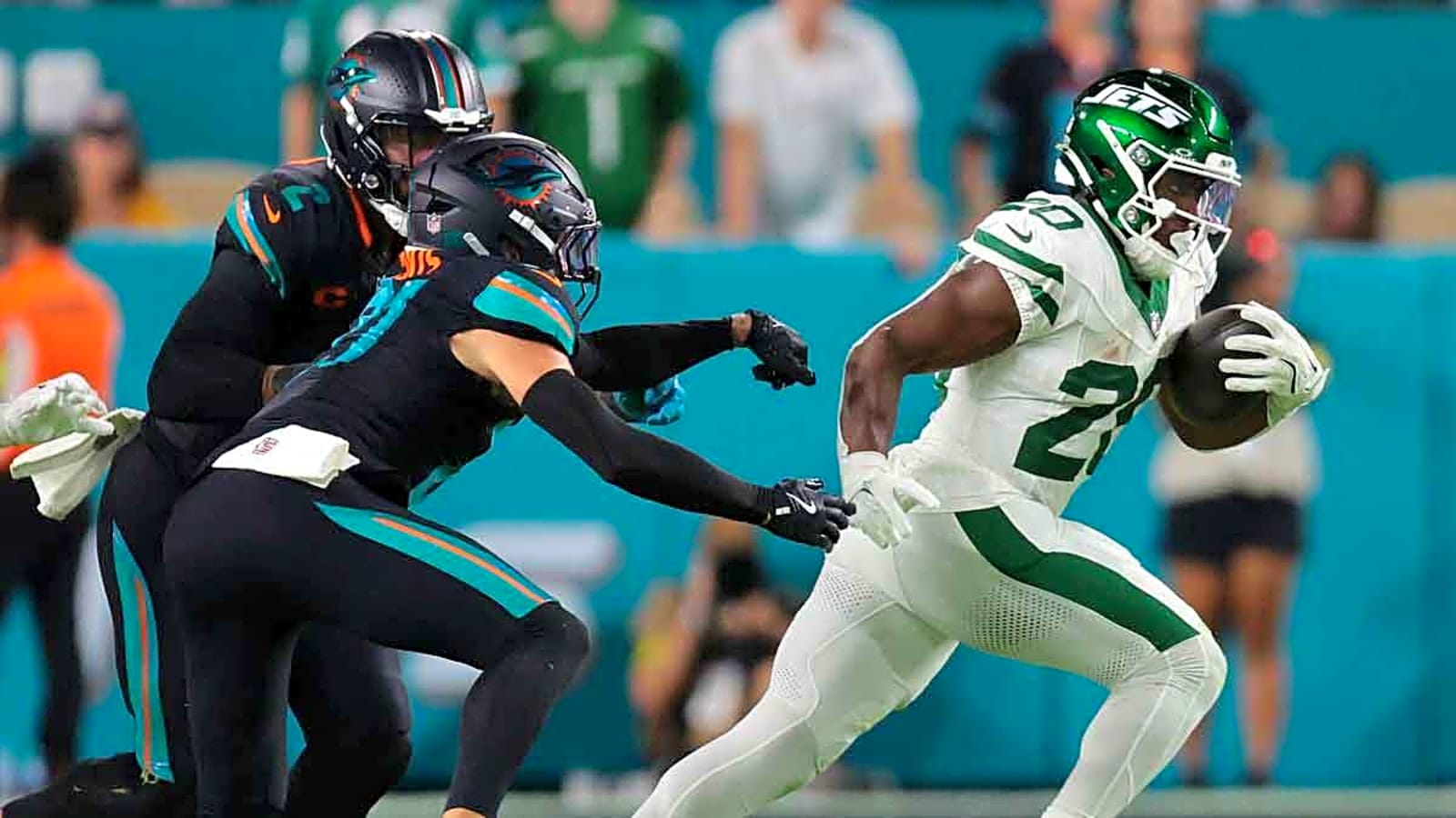 Jets’ Breece Hall gets brutally honest on ‘shooting ourselves’ in losses