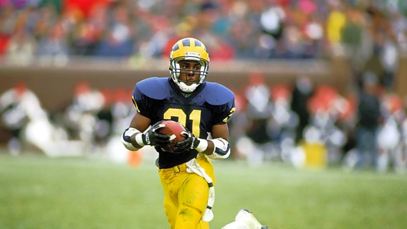10 Greatest Michigan Football Players in History