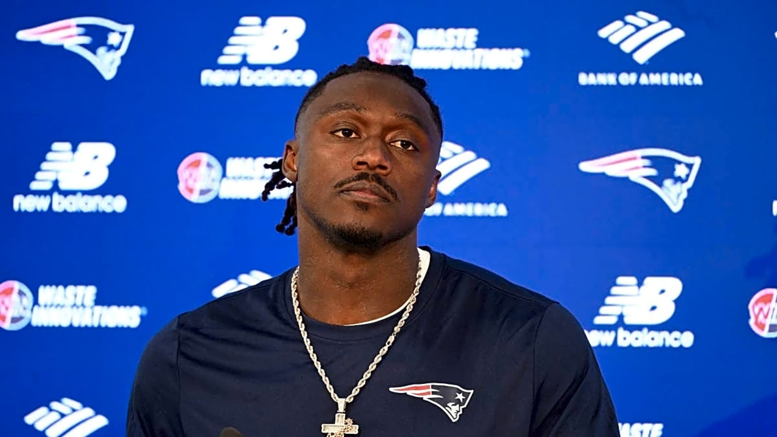 Patriots Make A.J. Brown Decision Ahead of Jets Game