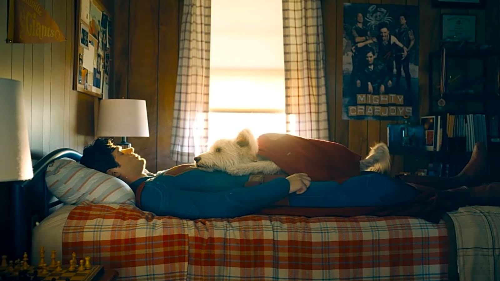'Superman' trailer emotionally devastates us as hero fights for thankless world
