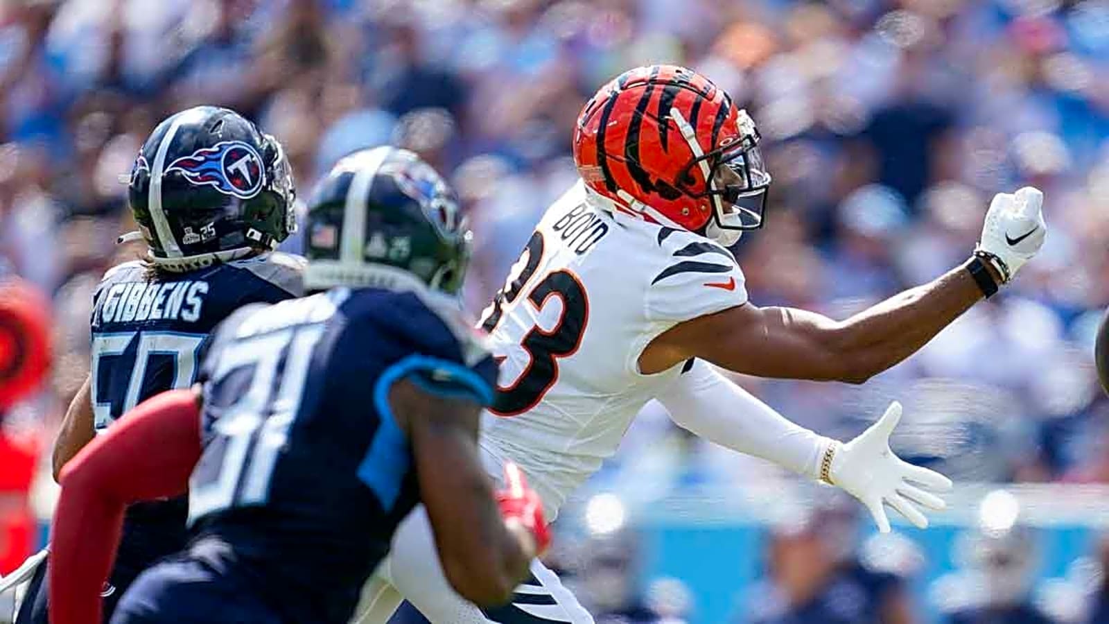 Eagles urged to sign AFC North stalwart by ESPN