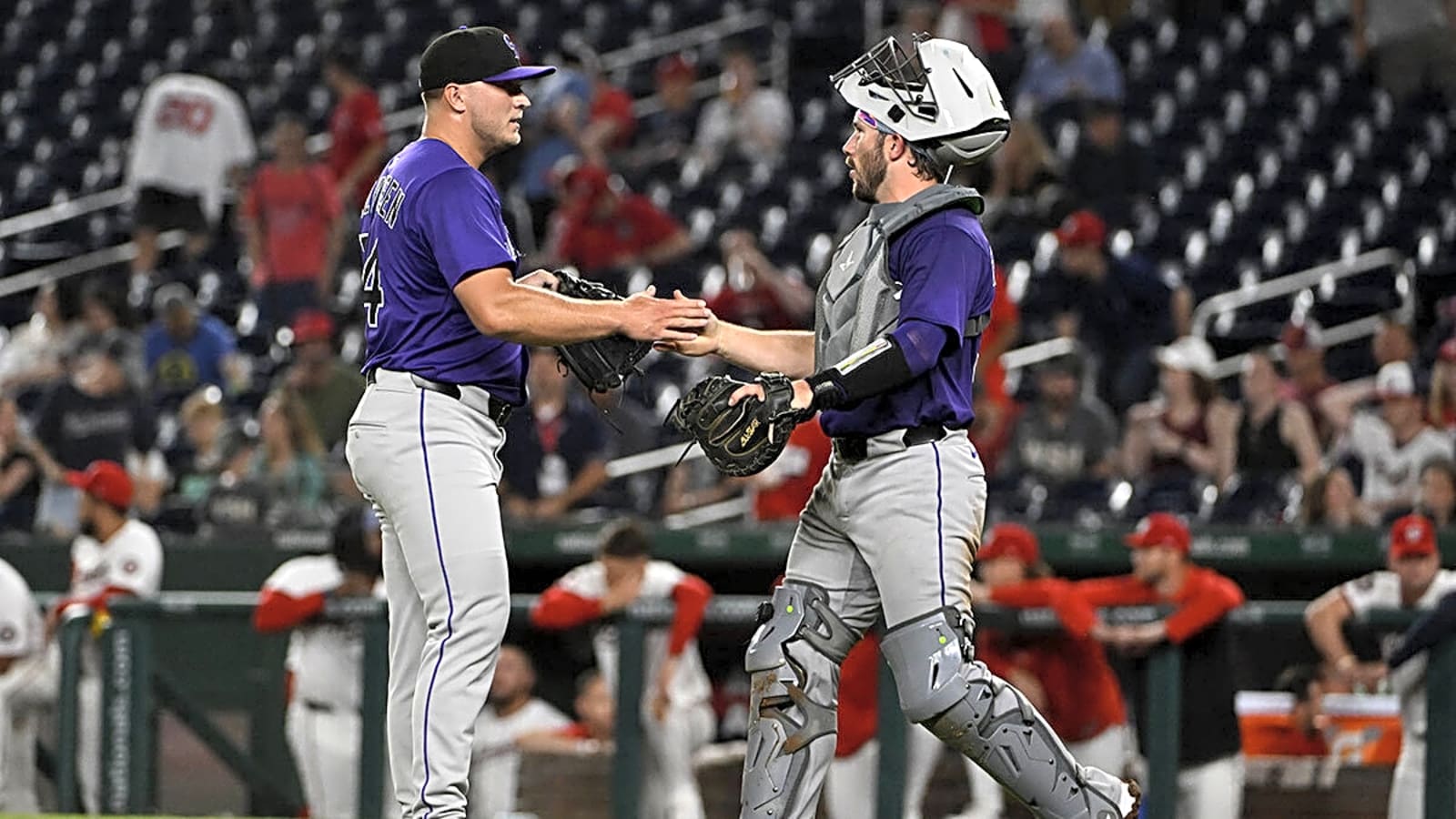 Rockies keep streak alive with big win over Nationals