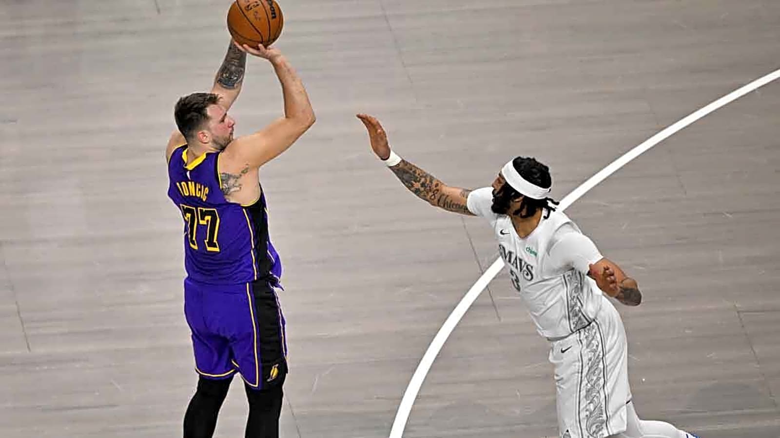 Anthony Davis, Luka Doncic are top players to watch in 2025-26, Stephen A. Smith says