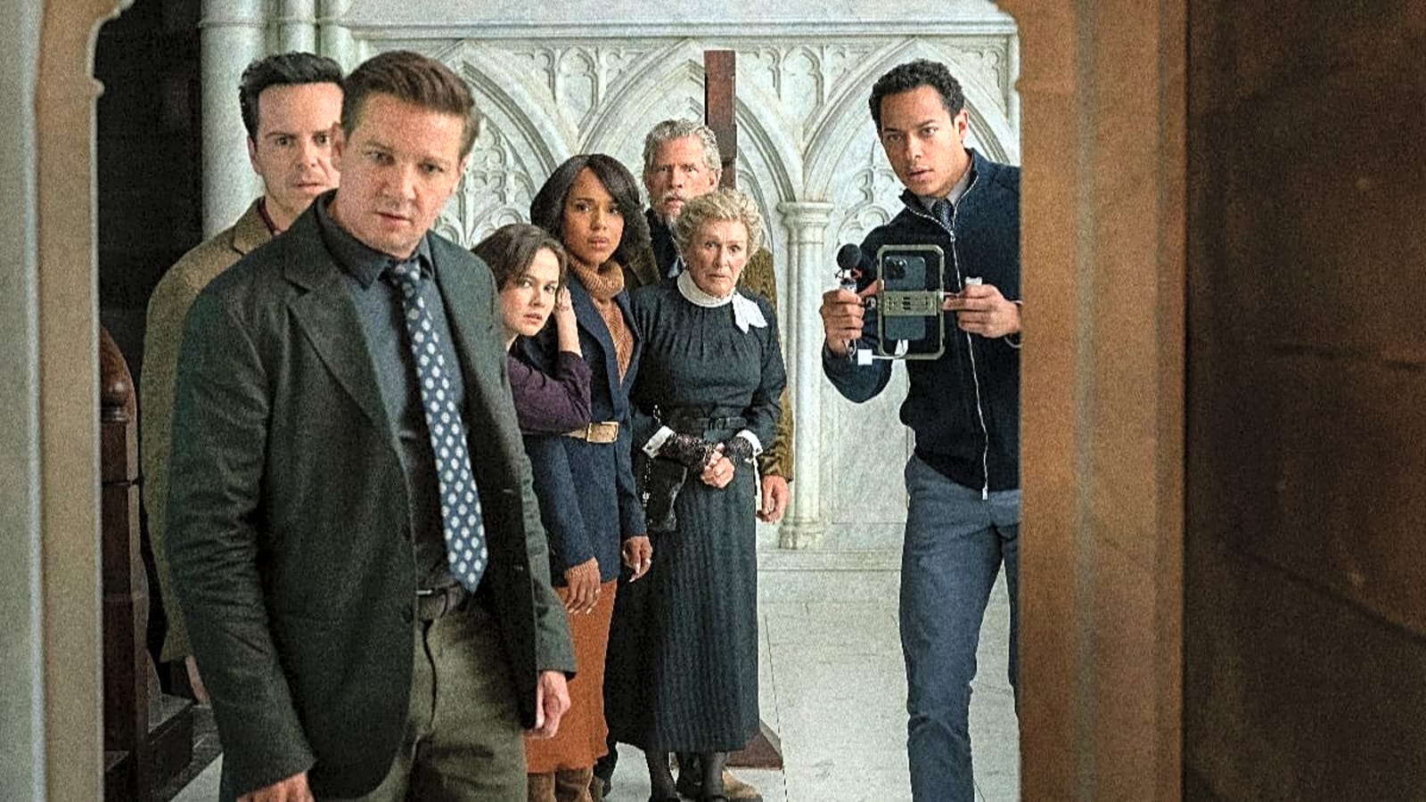 WAKE UP DEAD MAN: A KNIVES OUT MYSTERY Trailer Is Pure Gothic Perfection