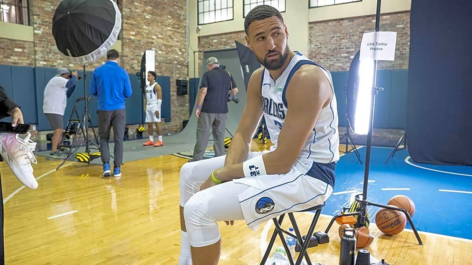 Mavericks’ Klay Thompson dodges awkward Megan Thee Stallion Media Day question