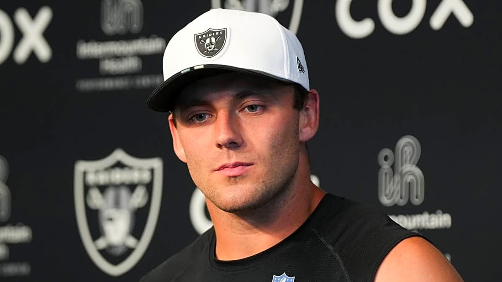 Raiders Make Replacement Decision After Brock Bowers News