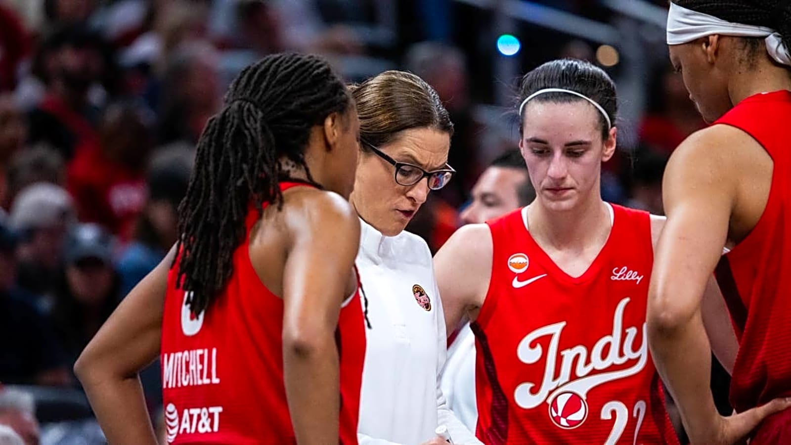 Fever Coach Stephanie White Accused Of Snubbing Caitlin Clark