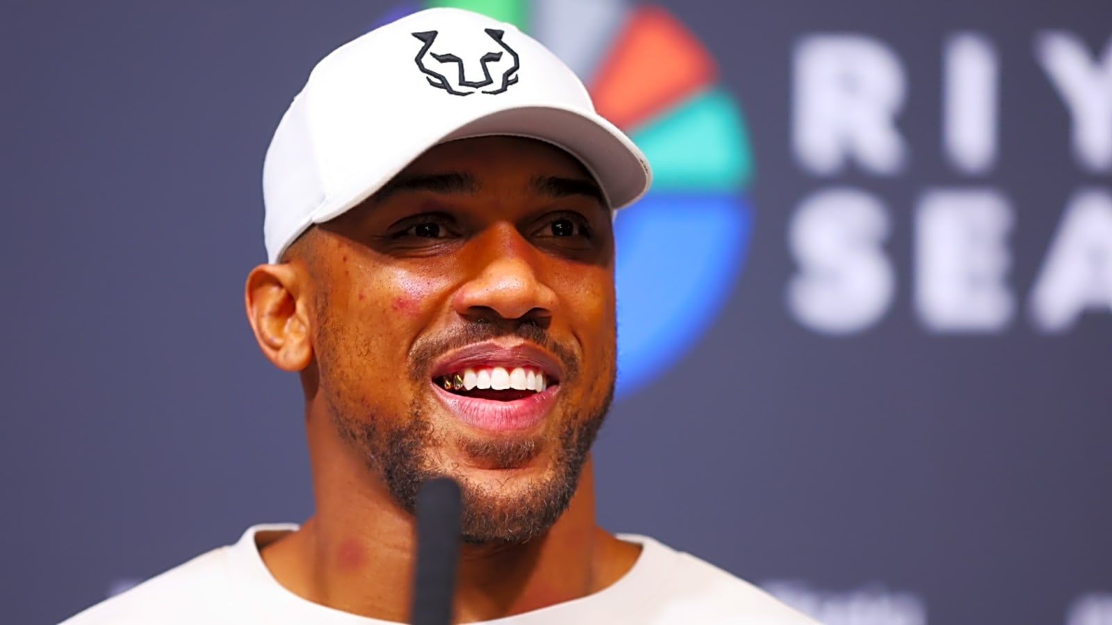 Anthony Joshua Makes Honest Admission Ahead of Jake Paul Fight
