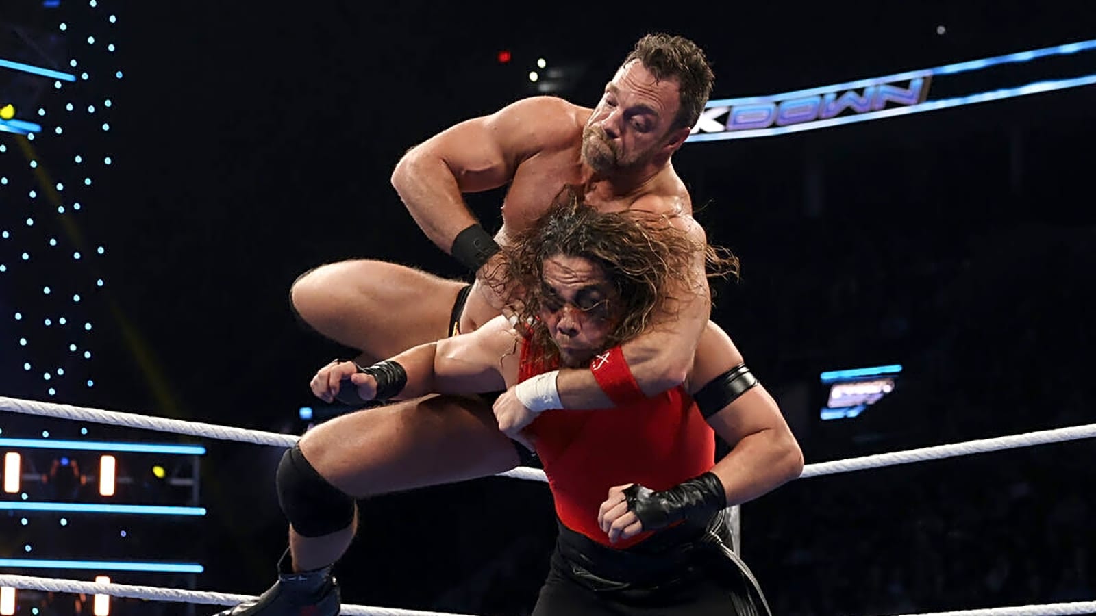 &#39;WWE SmackDown&#39; Talent Departure Rumors Disputed Amid Roster Cuts