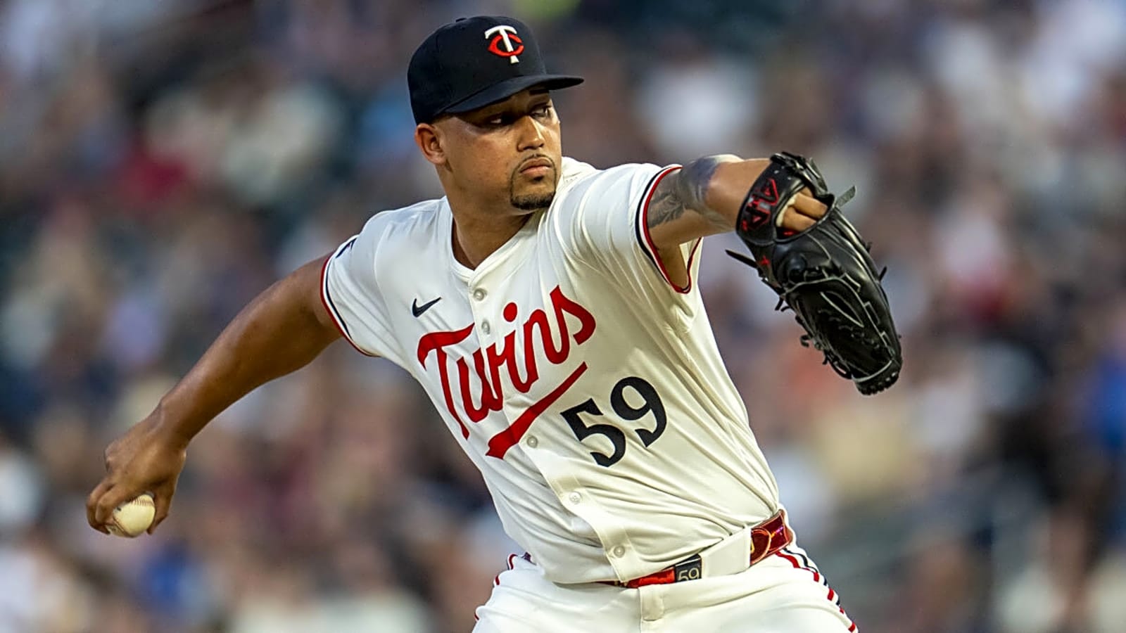  Twins fireballer named ideal Dodgers trade fit