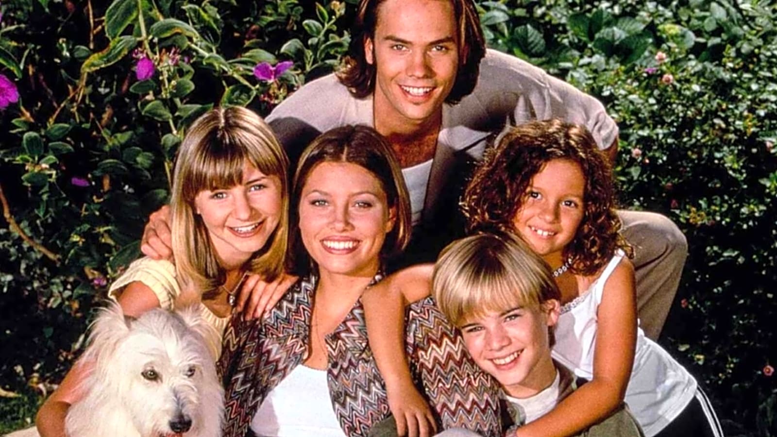 7th HEAVEN May Be the Latest ’90s Show to Get a Reboot