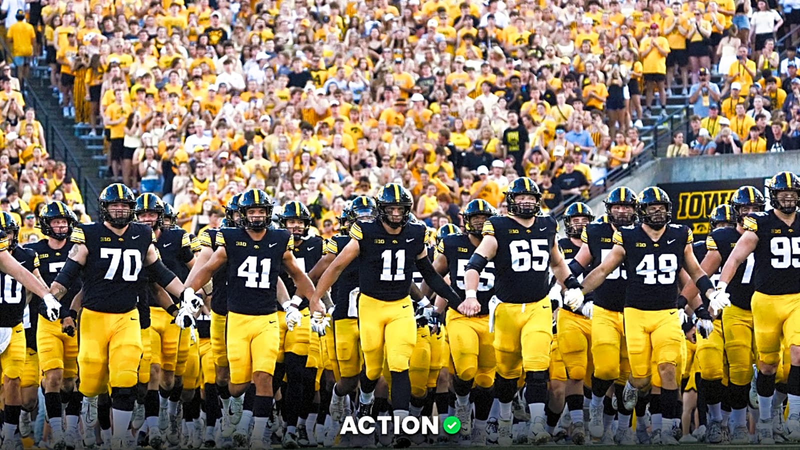 College Football Picks, Predictions: Expert Early Bet for Iowa vs Vanderbilt in ReliaQuest Bowl