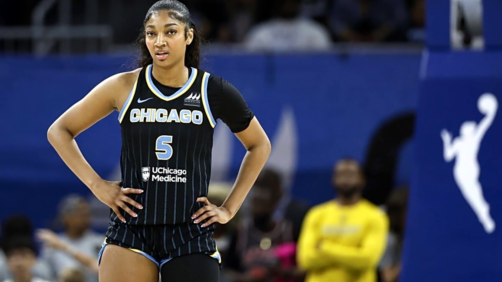Angel Reese Harshly Slaps The Clipboard Out Of Her Coach’s Hand