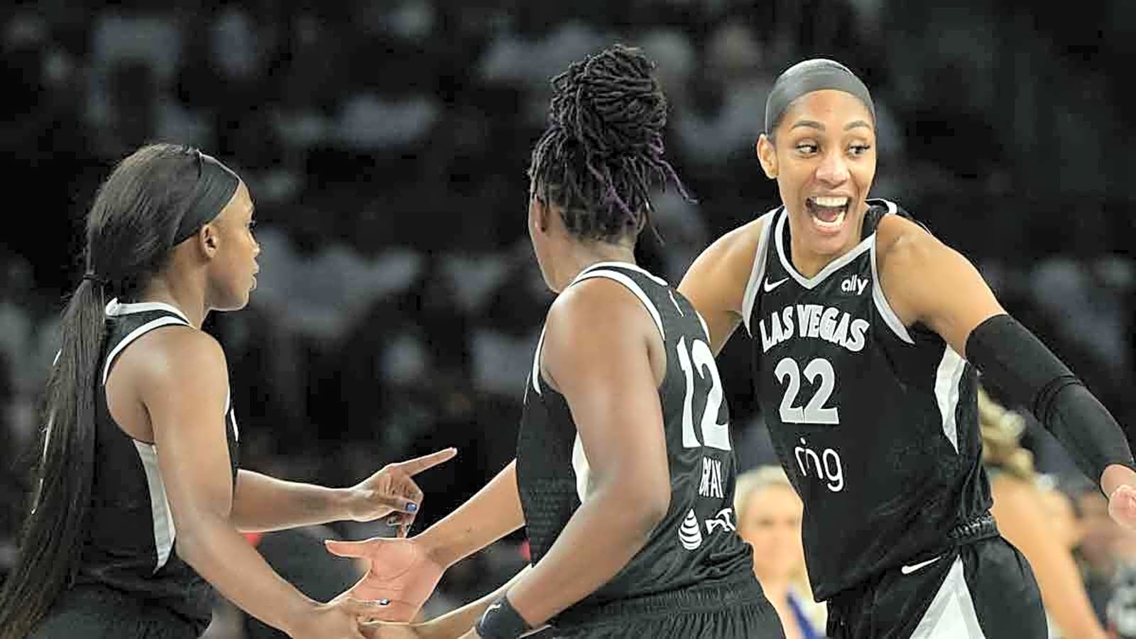 Aces’ wild Game 3 escape vs. Storm has fans buzzing nonstop