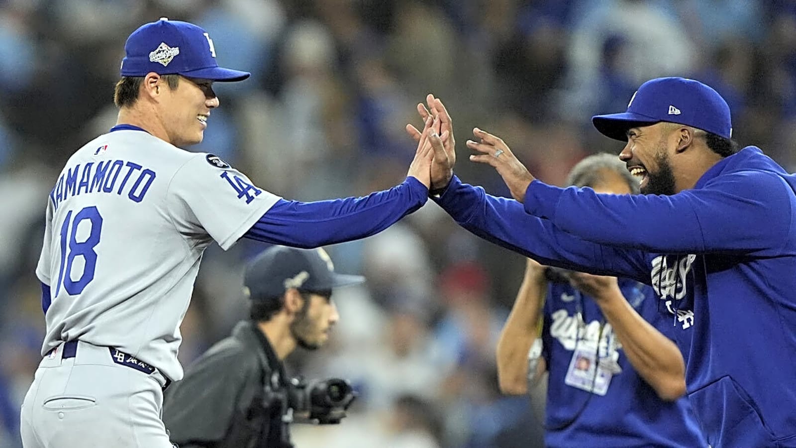 Even Blue Jays manager John Schneider was impressed by Yoshinobu Yamamoto’s complete game