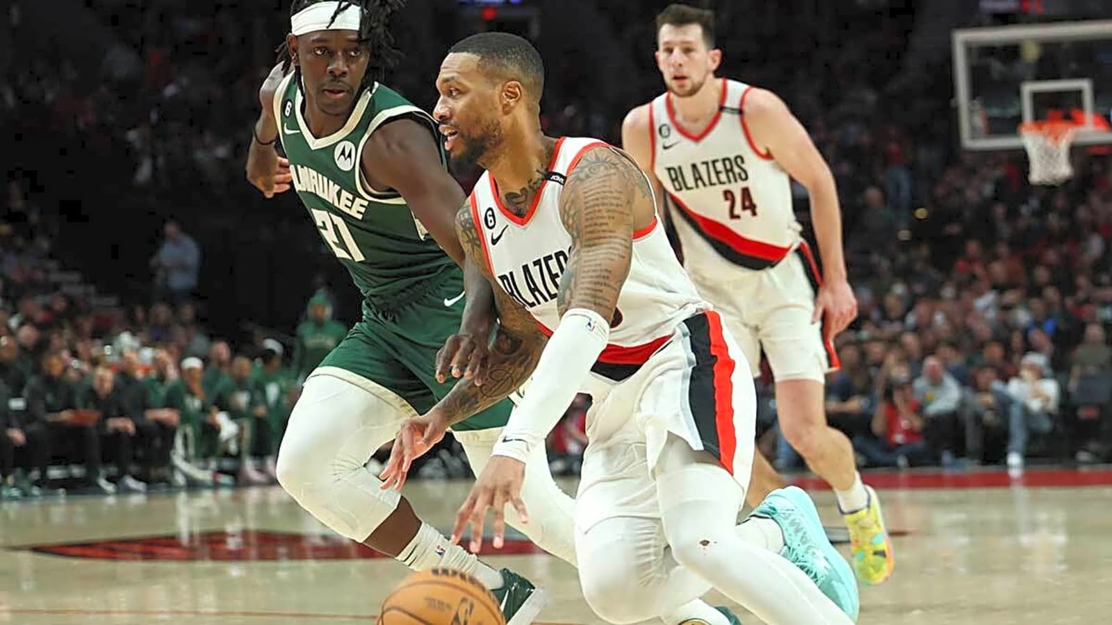 Blazers’ Damian Lillard reveals immediate Jrue Holiday message after Bucks release