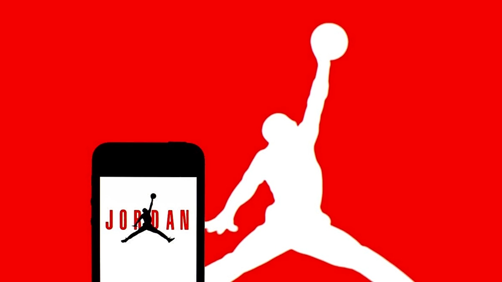 Air Jordan 4 ‘Black Cat’: Nike Air Heel Branding, Stealth Black Design & Where to Buy Now
