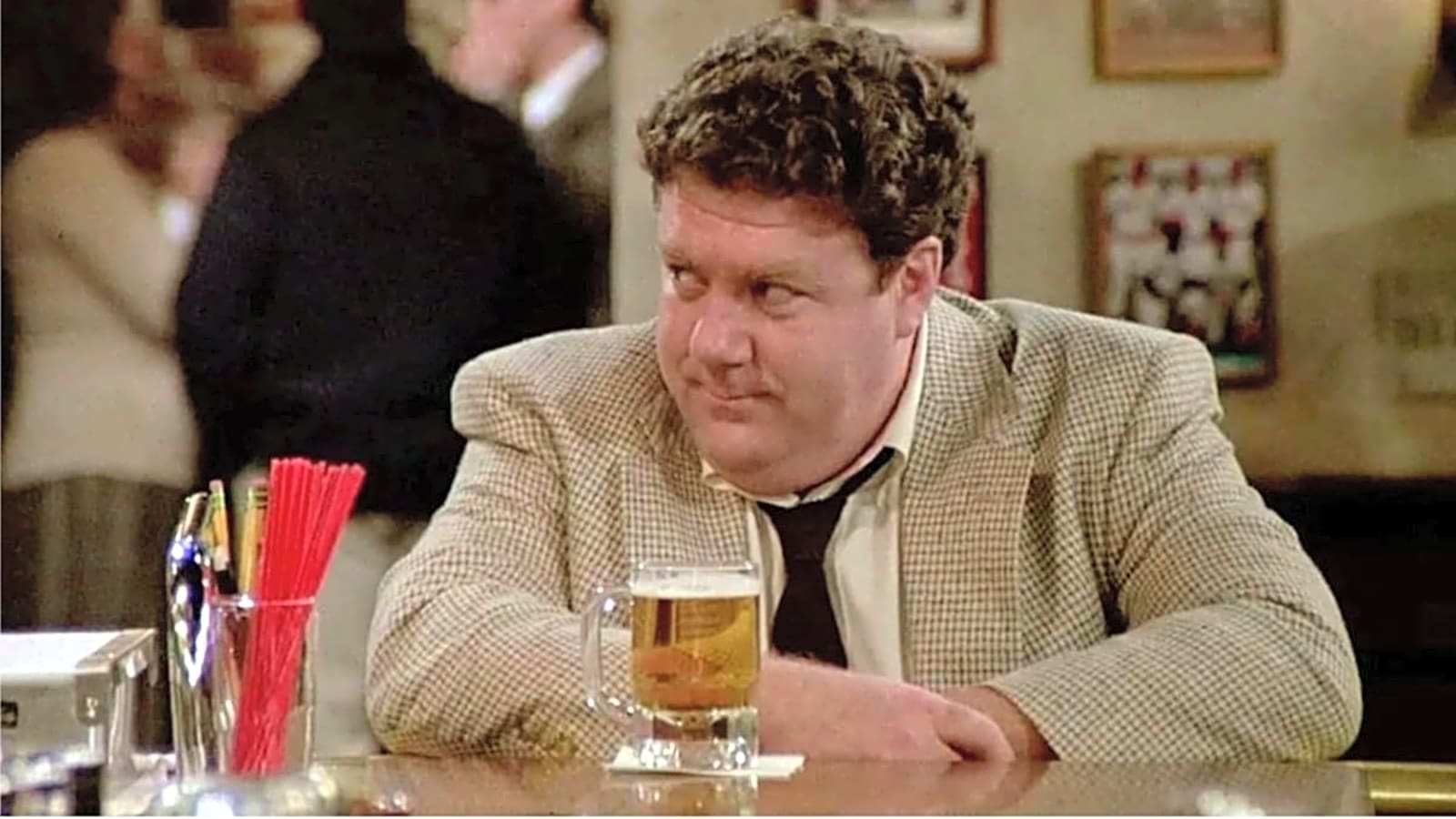 Watch this 'Cheers' compilation of every Norm entrance George Wendt made