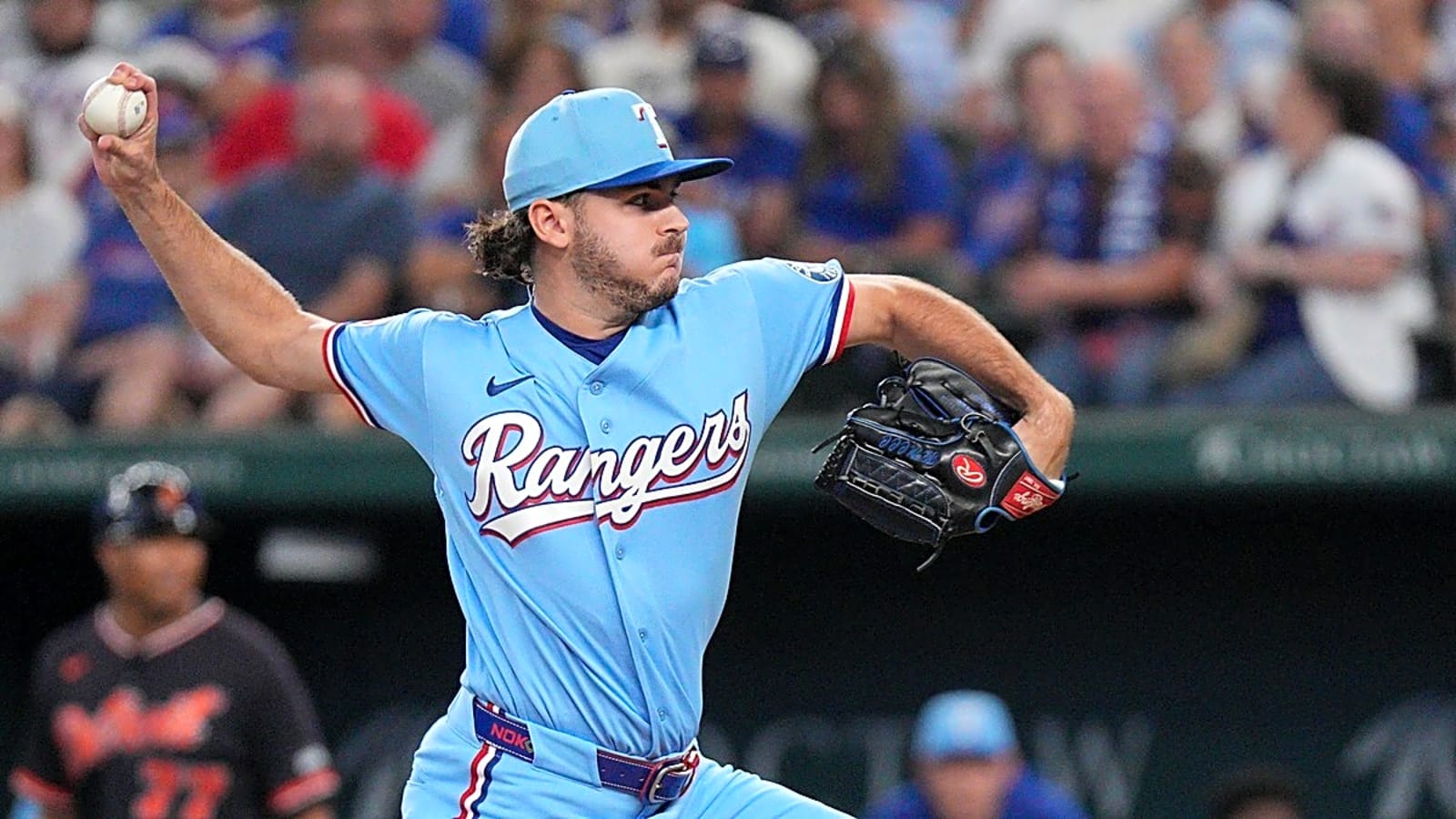 Rangers Make Bullpen Change With Astros Race Deadlocked