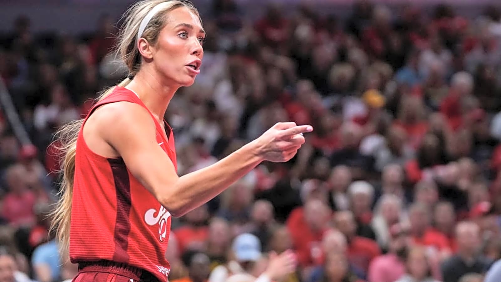Indiana Fever Share Lexie Hull Update Outside WNBA
