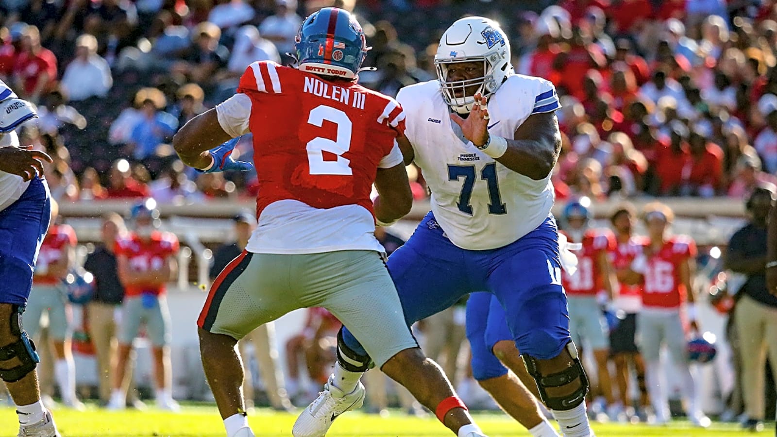 Eagles urged to trade up for Jalen Carter-like interior disruptor