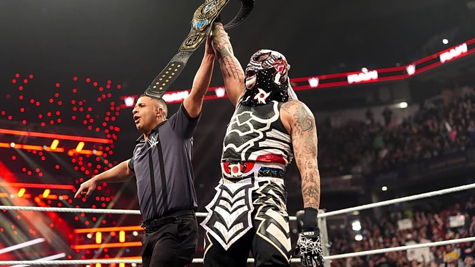 Penta Warns Rey Mysterio and the Rest of His WrestleMania 42 Match Opponents