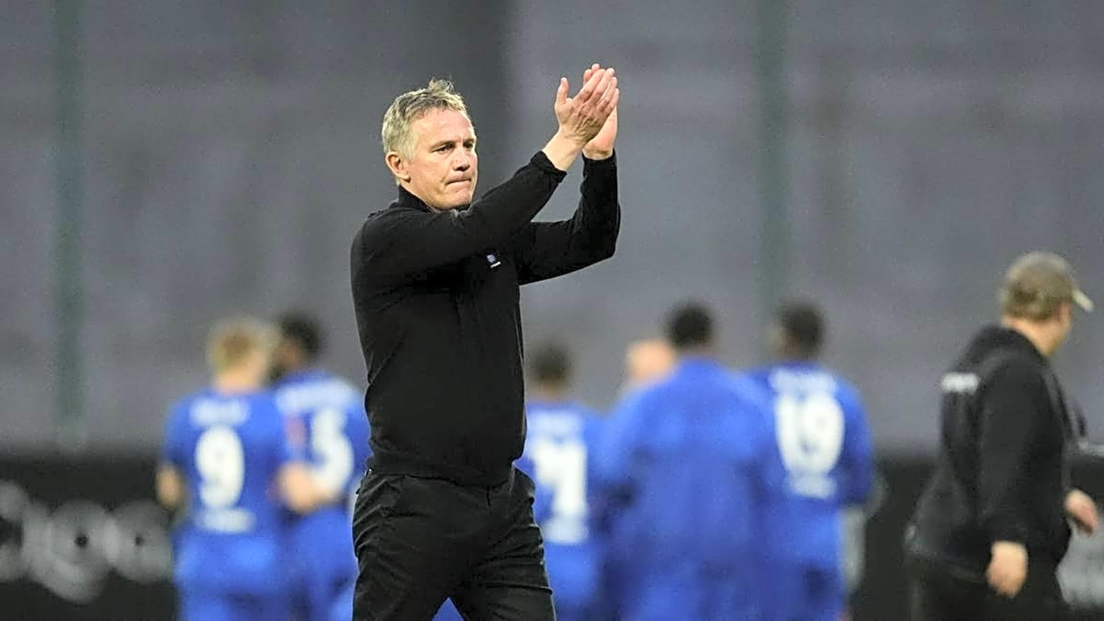 Phil Parkinson Sends Strong Message Before Wrexham's Final League Game vs Middlesbrough 