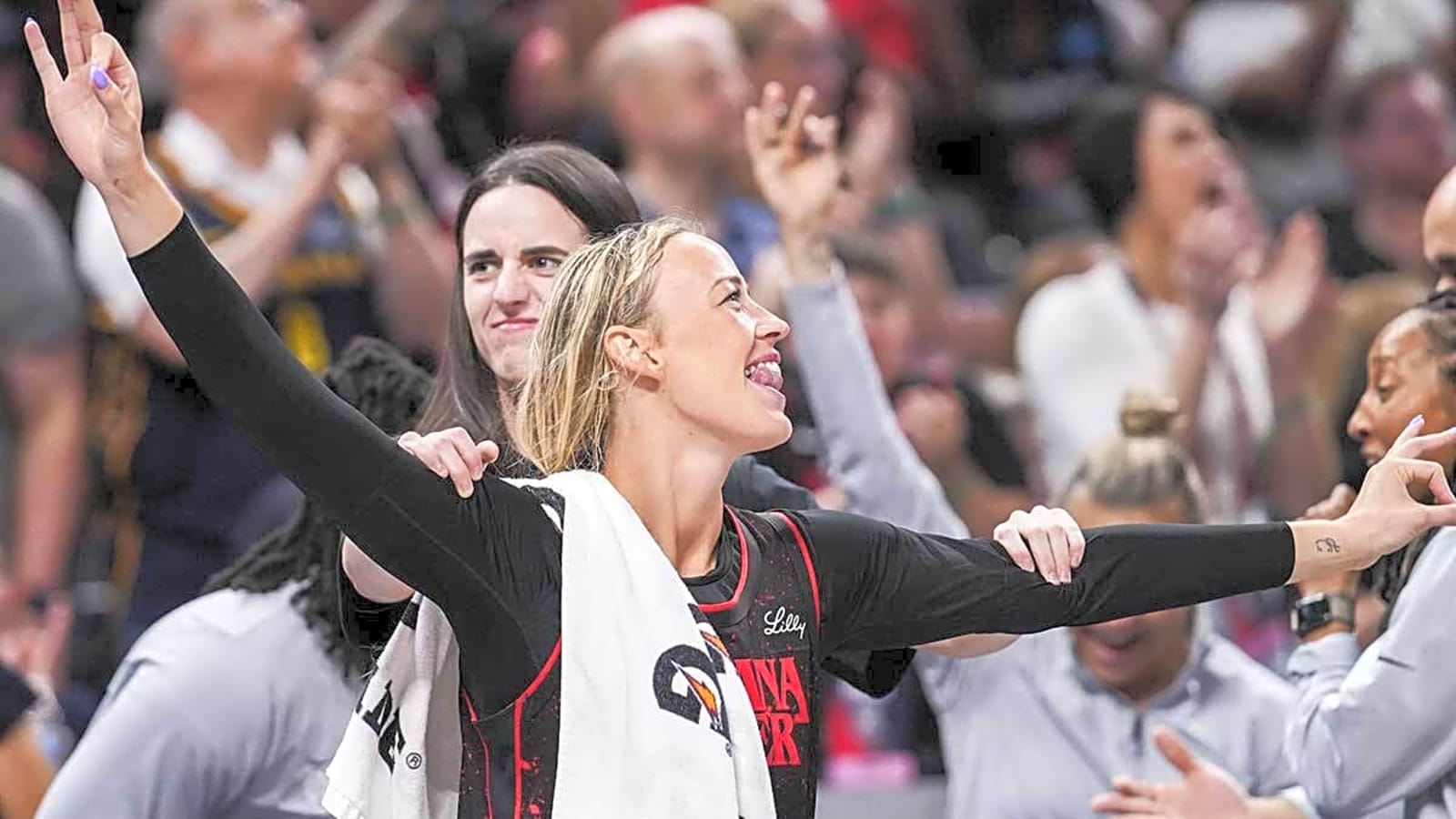 Fever’s Sophie Cunningham ‘has to’ hit pool before practice