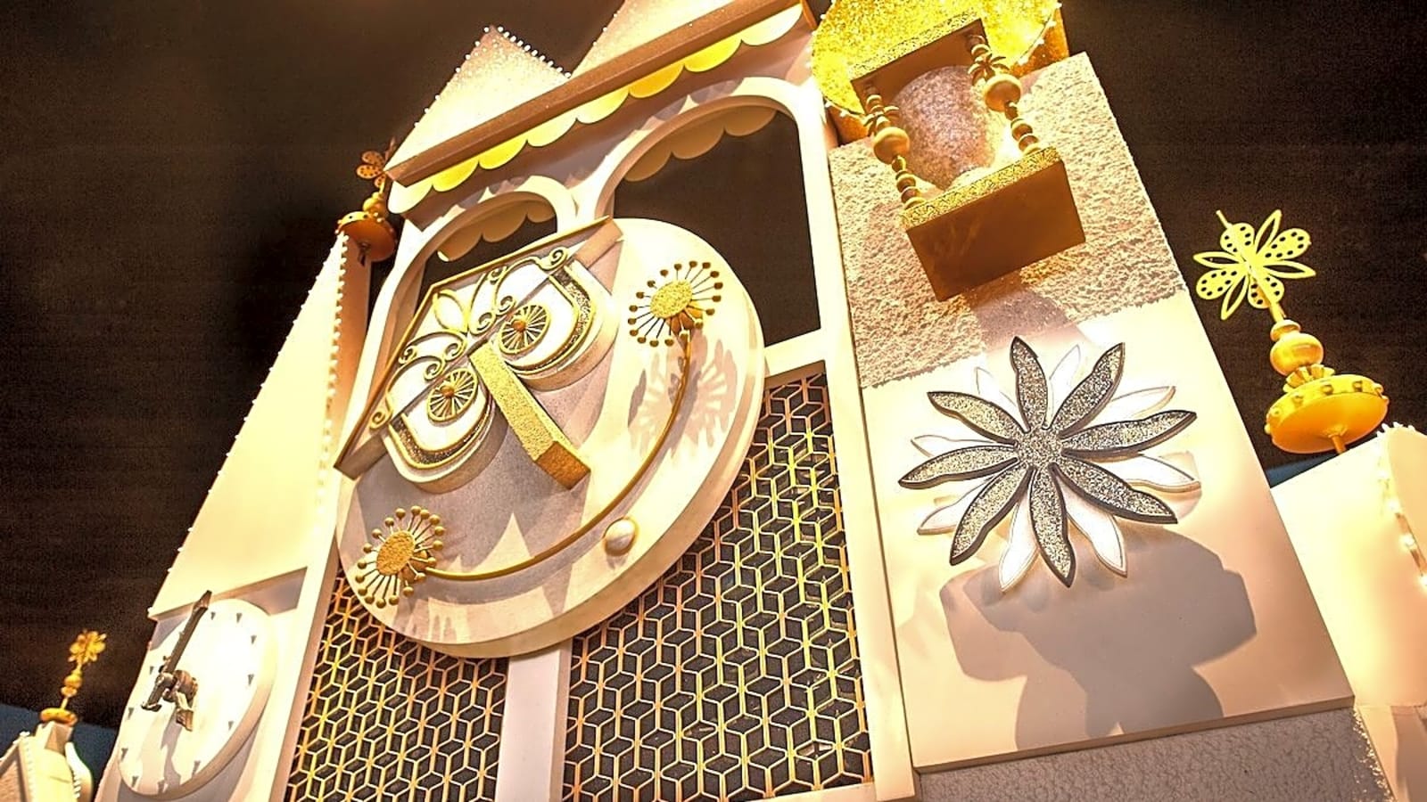 Disney Parks Adding New Lyrics to ‘it’s a small world’ Song 