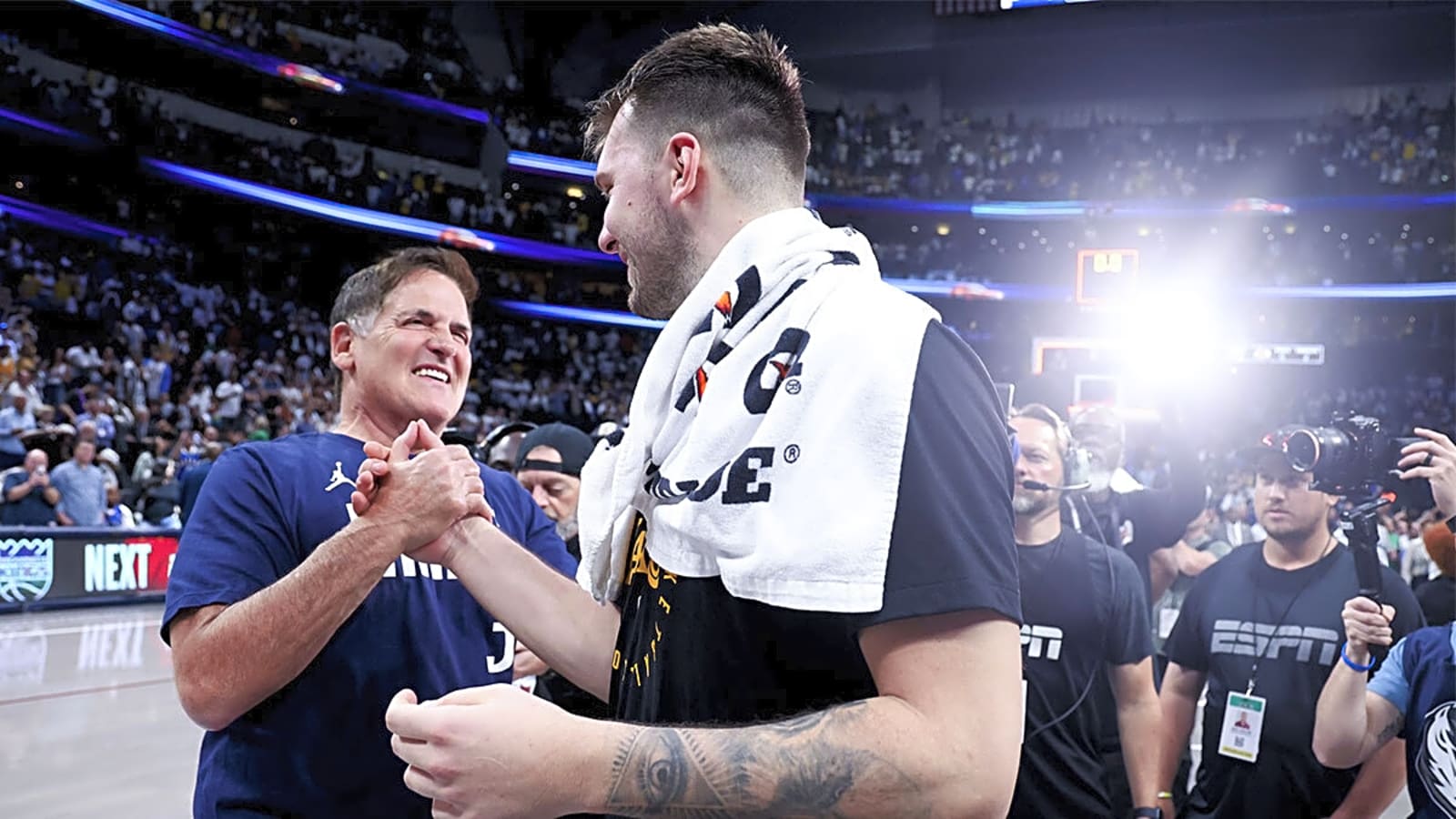 How Mavericks’ Dirk Nowitzki is coping with Luka Doncic trade