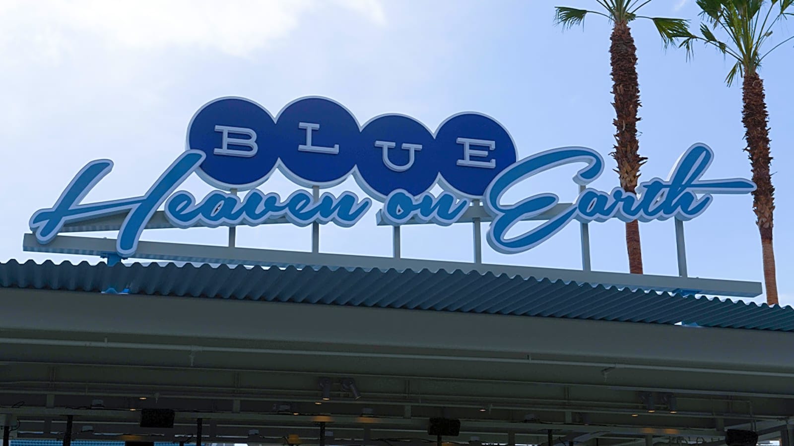 Dodgers reveals plans to help families of immigrants