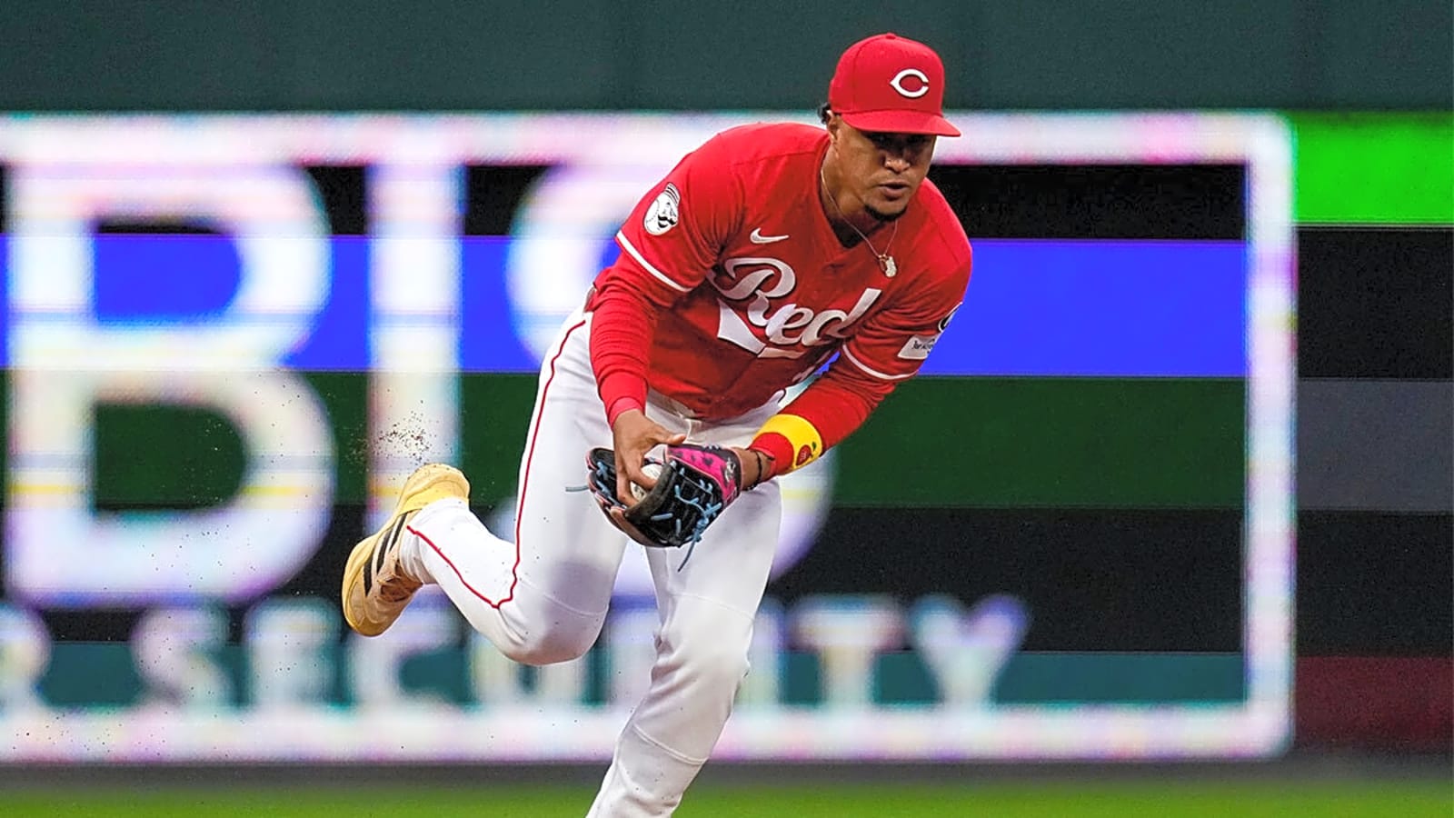 Reds’ Noelvi Marte turns on the jets for inside-the-park home run
