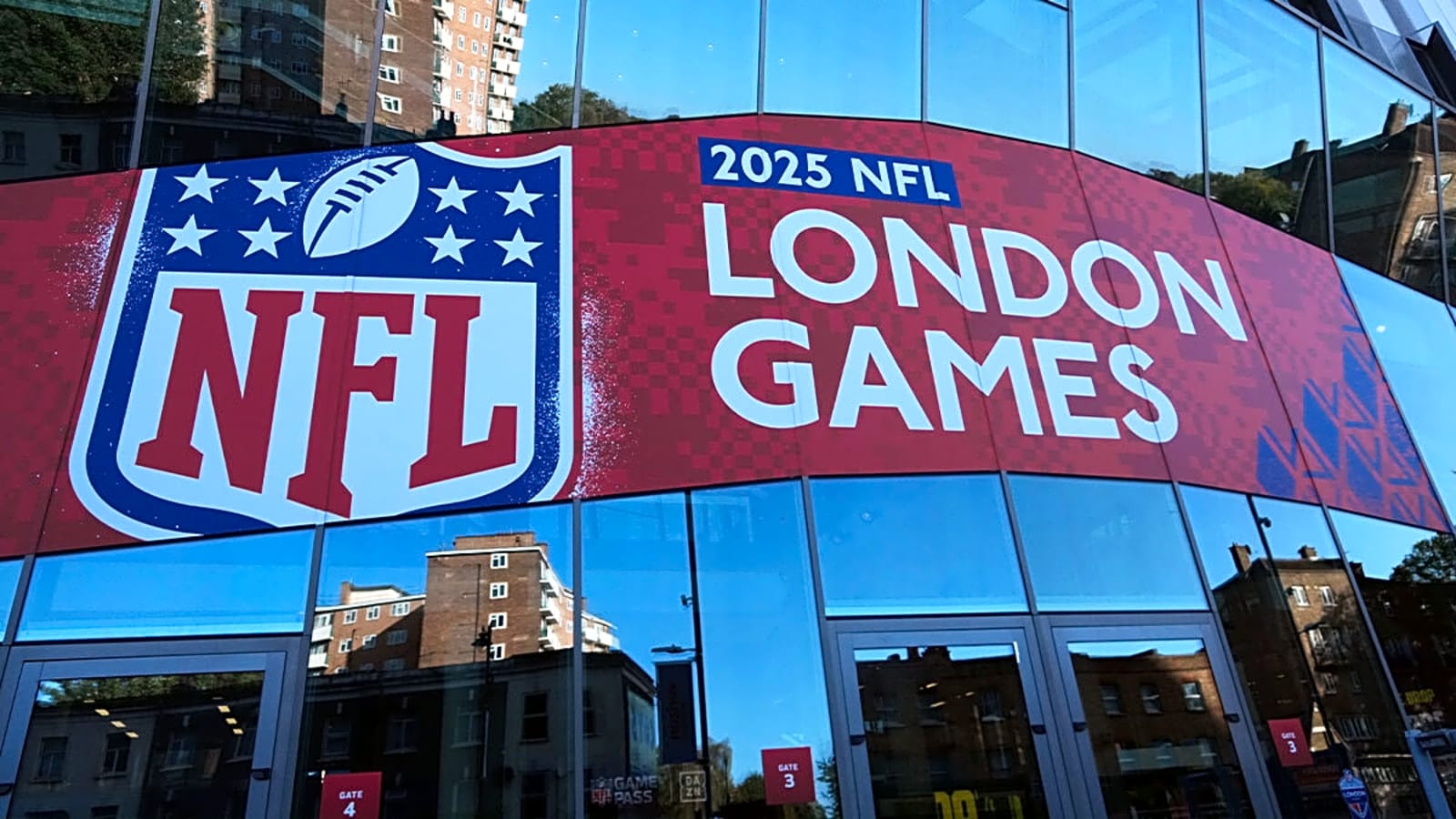 Jets get ruthlessly clowned after London announcement