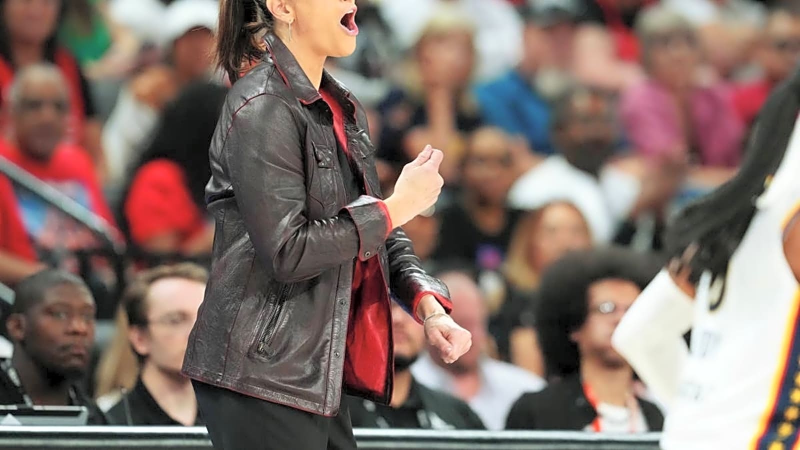 Fever Coach Stephanie White Issues Statement on New Indiana Player