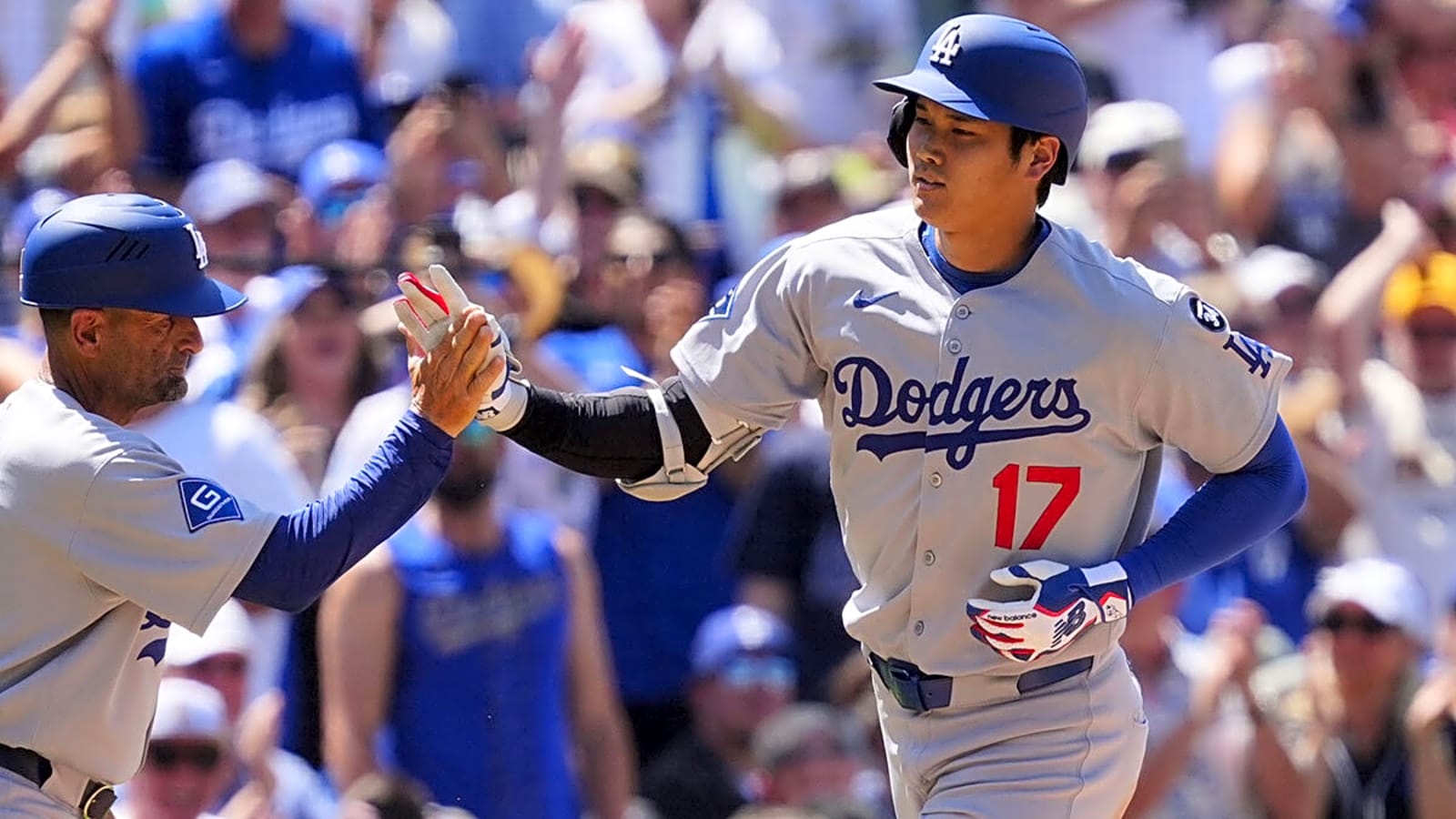 Dodgers’ Shohei Ohtani makes Royals pay with leadoff HR