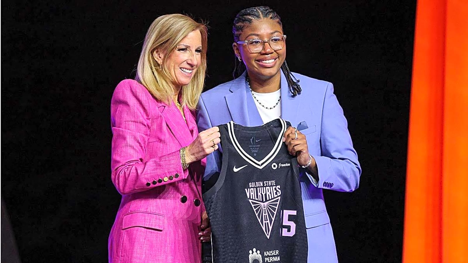 Sparks sign ex-Valkyries draft pick to contract