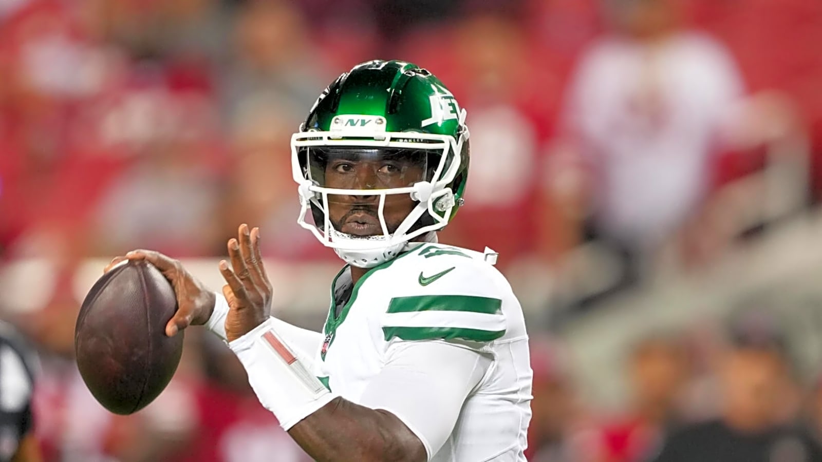 Jets QB Tyrod Taylor Announces His Good-News Justin Fields Plan