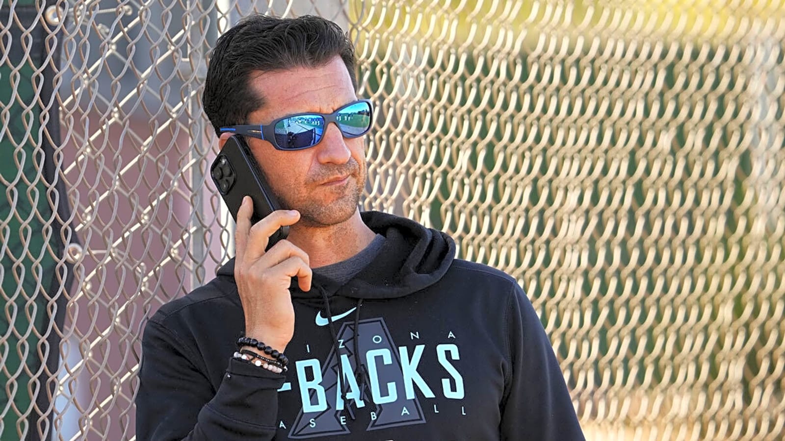 Diamondbacks GM admits he’s ‘not smart enough’ to concoct elaborate trades